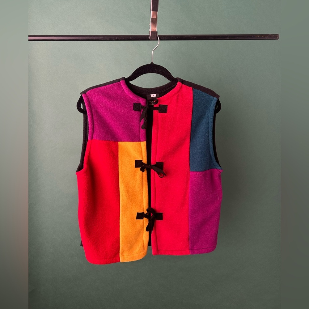 Catwear Colorful Patchwork Fleece Vest